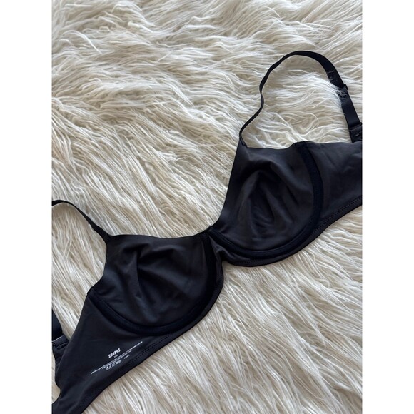 Skims Fits Everybody Unlined Demi Bra Onyx Size 34DD - Picture 6 of 7